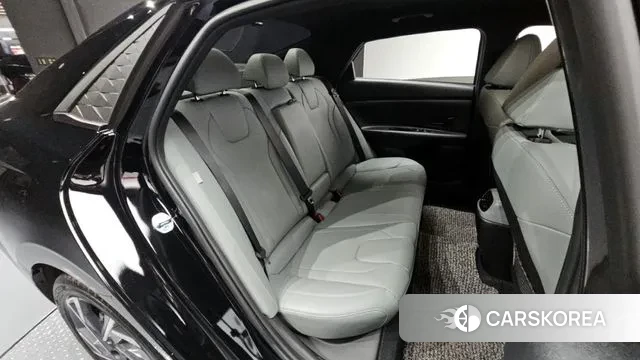 Hyundai The New Avante (CN7) 2025 Черный из Кореи, фото 3