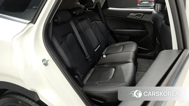 Kia Sportage 5th Generation 2022 Белый из Кореи, фото 3