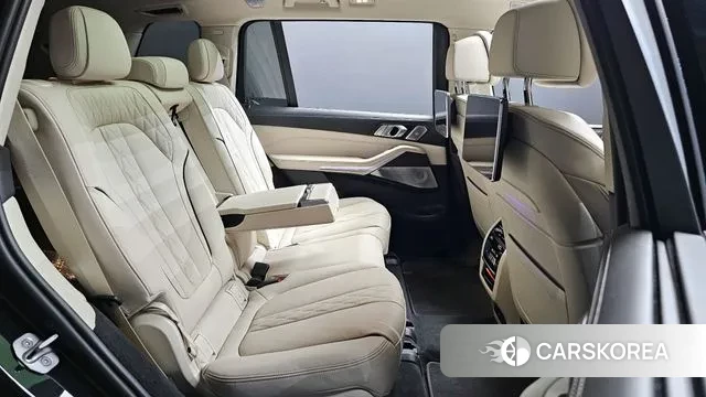 BMW X7 (G07) 2021 Черный из Кореи, фото 3