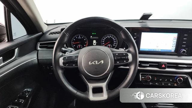 Kia K5 3rd generation 2023 Черный из Кореи, фото 3