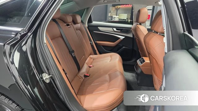 Audi A6 (C8) 2021 Черный из Кореи, фото 3