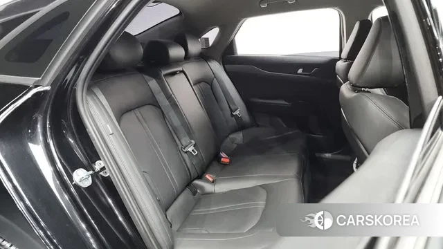 Kia K5 3rd generation 2023 Черный из Кореи, фото 3