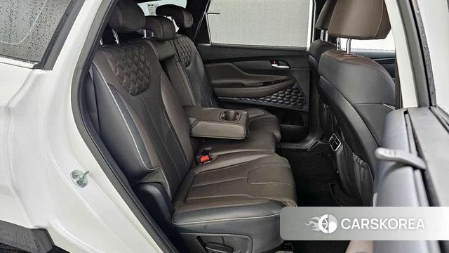 Hyundai The New Santa Fe 2022 Белый из Кореи, фото 3