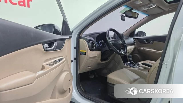 Hyundai Kona 2018 Белый из Кореи, фото 3