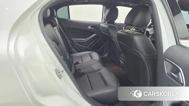 Mercedes-Benz GLA-Class X156 2019 Белый из Кореи, фото 3