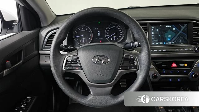 Hyundai Avante AD 2018 Белый из Кореи, фото 3