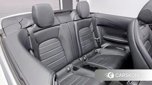 Mercedes-Benz C-Class W205 2018 Белый из Кореи, фото 3