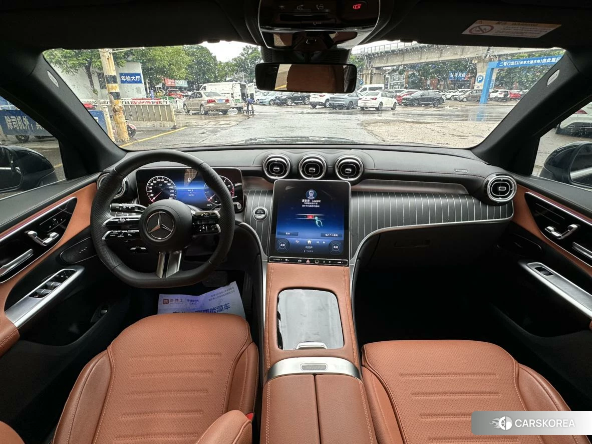 Mercedes-Benz GLC 2024 Черный из Китая, фото 3