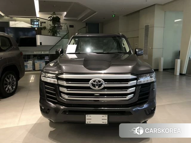 Toyota Land Cruiser 70 Series 2022 Темно-серый из Китая, фото 3