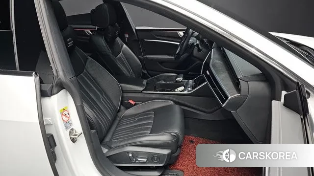 Audi A7 (4K) 2020 Белый из Кореи, фото 3