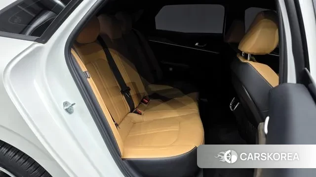 Kia K5 3rd generation 2022 Белый из Кореи, фото 3