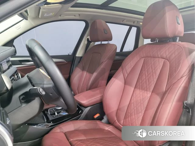 BMW iX3 2024 Черный из Китая, фото 3