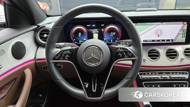 Mercedes-Benz E-Class W213 2021 Белый из Кореи, фото 3