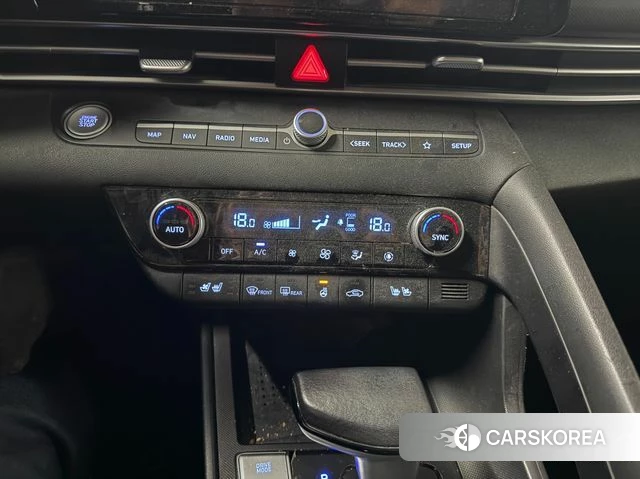 Hyundai Avante (CN7) 2022 Белый из Кореи, фото 3