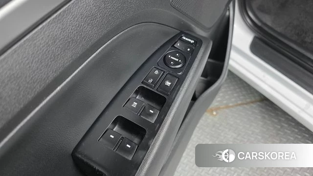 Hyundai Avante AD 2018 Белый из Кореи, фото 3