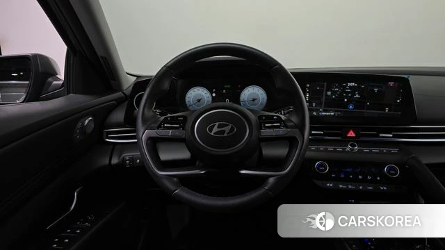 Hyundai The New Avante (CN7) 2023 Серый из Кореи, фото 3