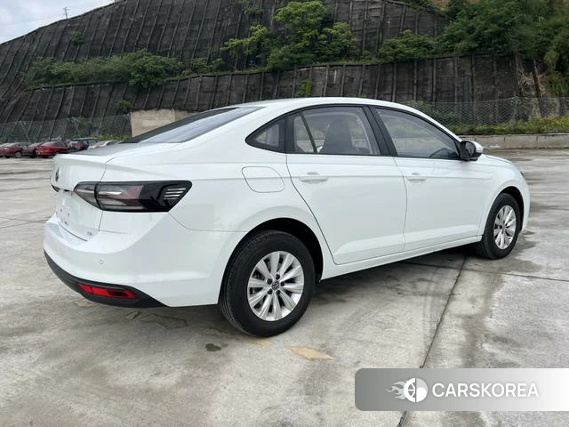 Volkswagen Lavida 2025 Белый из Китая, фото 3