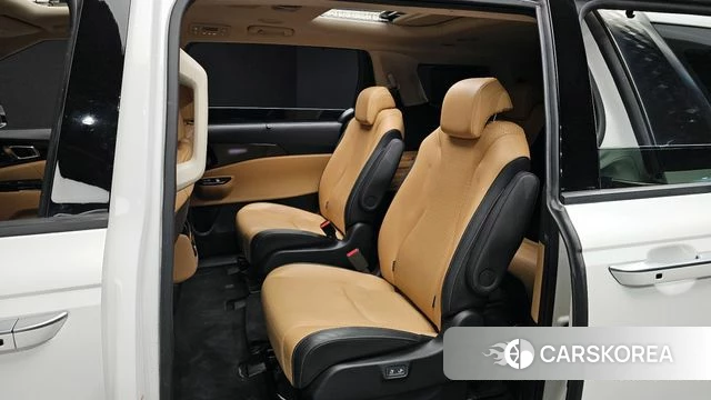 Kia Carnival 4th generation 2022 Белый из Кореи, фото 3