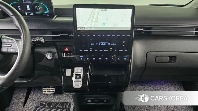 Hyundai Staria 2024 Черный из Кореи, фото 3