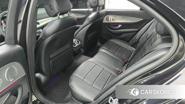 Mercedes-Benz E-Class W213 2019 Черный из Кореи, фото 3