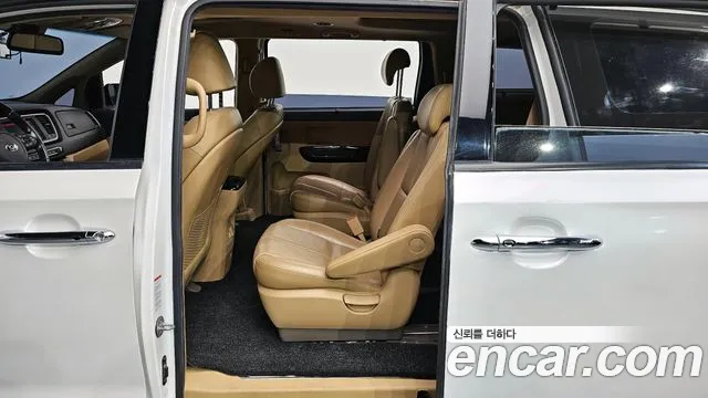 Kia The New Carnival id 2482813 из Кореи 3