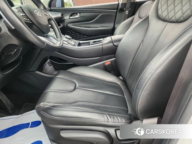 Hyundai The New Santa Fe 2021 Белый из Кореи, фото 3