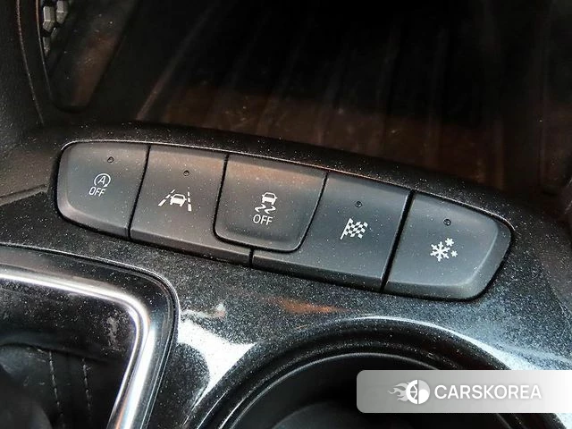 Chevrolet (GM Daewoo) Trailblazer 2023 Белый из Кореи, фото 3