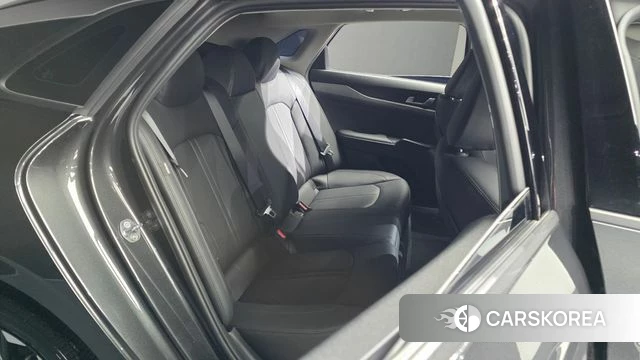 Kia The New K5 3rd generation 2024 Серый из Кореи, фото 3