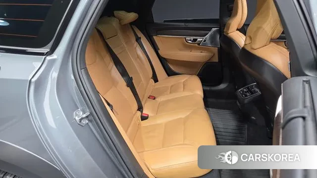 Volvo V90 Cross-Country 2019 Серый из Кореи, фото 3