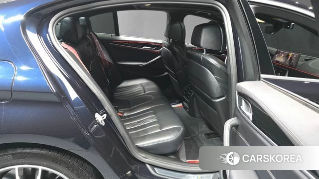BMW 5 Series (G30) 2020 Черный из Кореи, фото 3