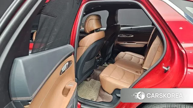 Genesis GV70 2021 Красный из Кореи, фото 3