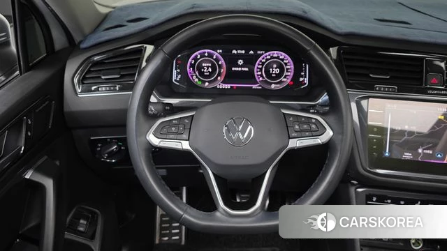Volkswagen Tiguan Allspace 2022 Белый из Кореи, фото 3