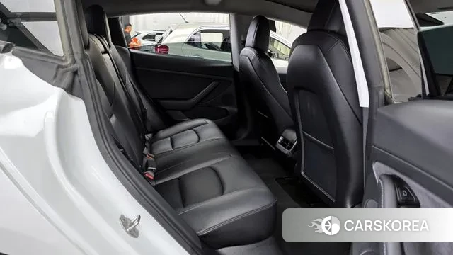 Tesla Model 3 2022 Белый из Кореи, фото 3