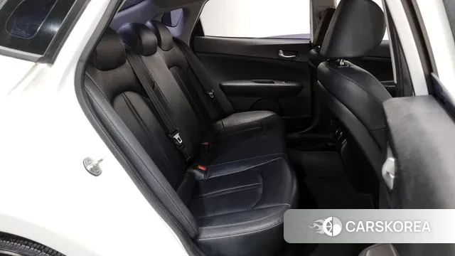 Kia The New K5 2nd generation 2019 Белый из Кореи, фото 3