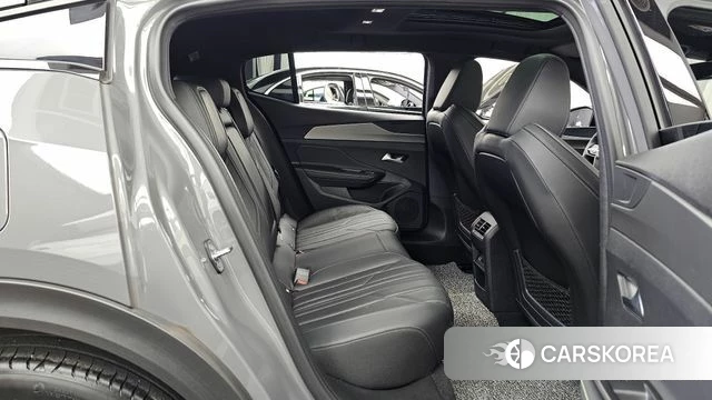 Peugeot 408 2024 Серый из Кореи, фото 3