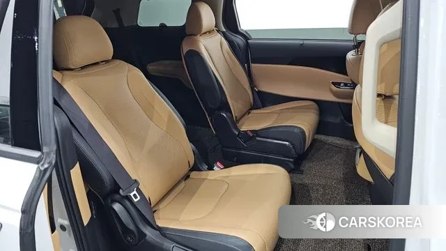 Kia Carnival 4th generation 2023 Белый из Кореи, фото 3