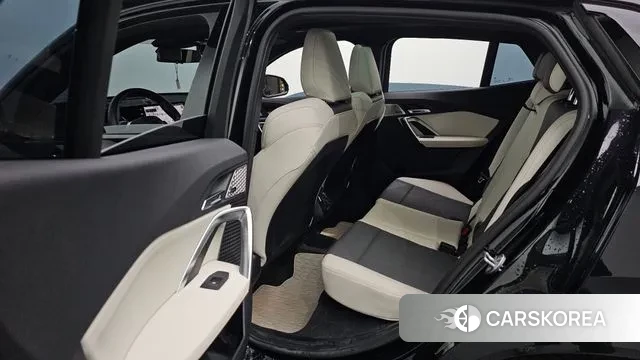 BMW X2 (U10) 2025 Черный из Кореи, фото 3