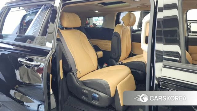 Kia Carnival 4th generation 2022 Черный из Кореи, фото 3