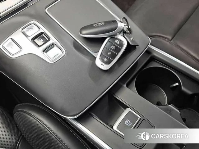 Hyundai The New Grandeur IG Hybrid 2020 Белый из Кореи, фото 3