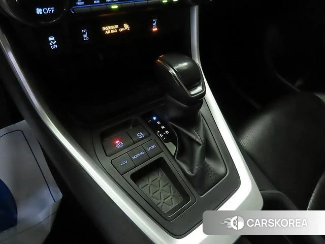 Toyota RAV4 5th Generation 2019 Серый из Кореи, фото 3