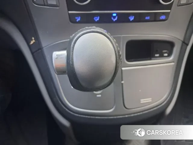 Hyundai The New Grand Starex 2020 Серебряный из Кореи, фото 3