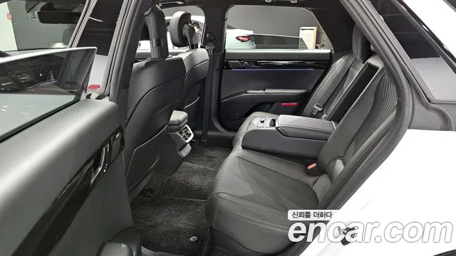 Hyundai Grandeur Hybrid (GN7) id 2723207 из Кореи 3