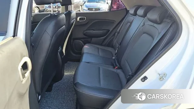 Hyundai Venue 2019 Белый из Кореи, фото 3