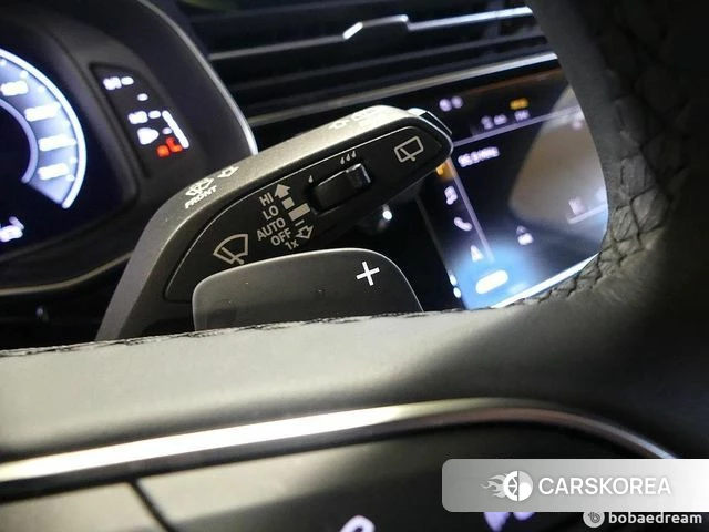 Audi Q7 (4M) 2021 Серебристо-серый из Кореи, фото 3