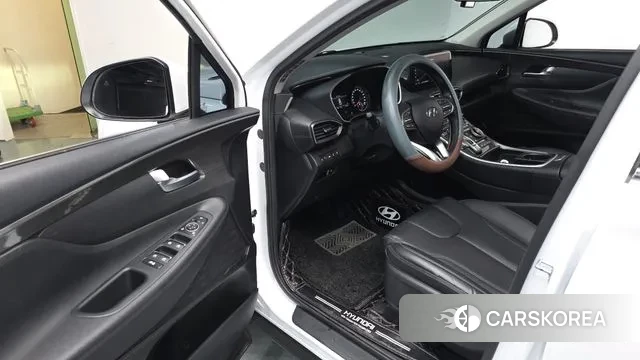 Hyundai The New Santa Fe 2022 Белый из Кореи, фото 3