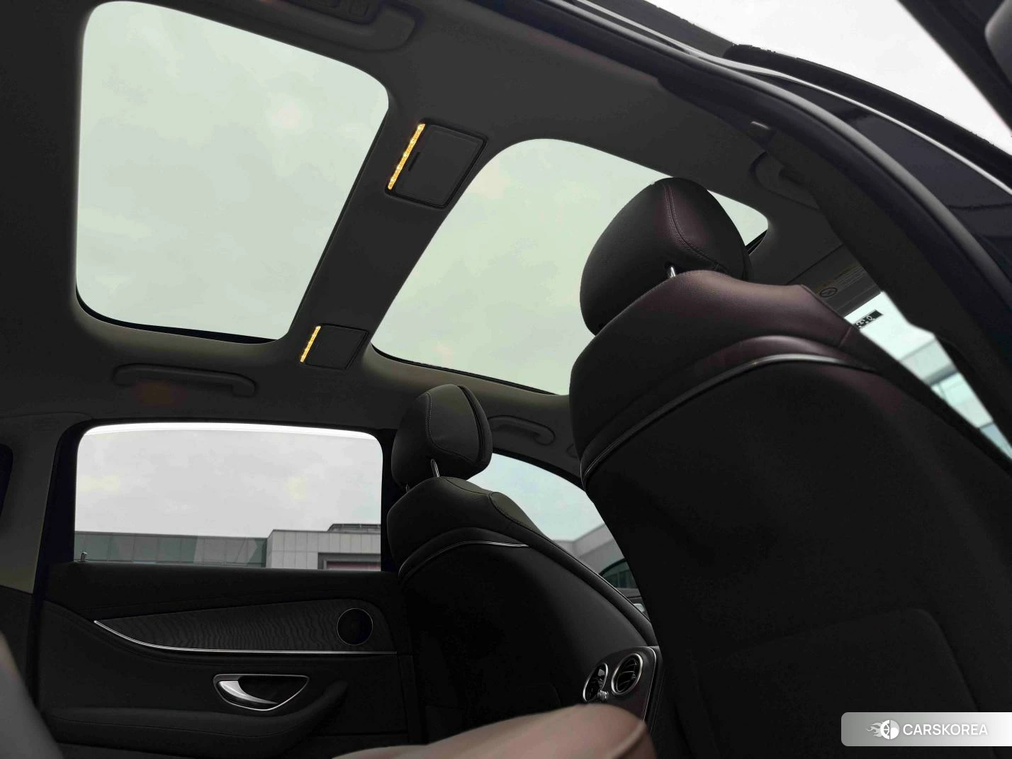Mercedes-Benz E-class 2022 Черный из Китая, фото 3