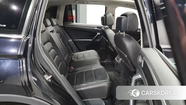 Volkswagen Tiguan second Generation 2019 Черный из Кореи, фото 3