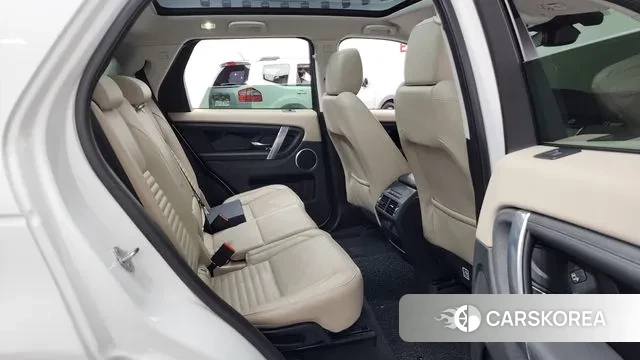 Land Rover Discovery Sports 2nd Generation 2021 Белый из Кореи, фото 3