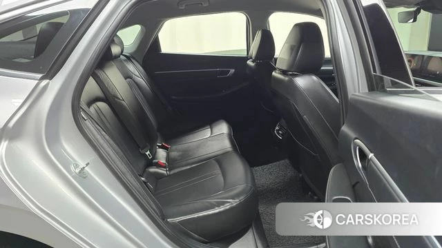 Hyundai Sonata D Edge (DN8) 2025 Серебряный из Кореи, фото 3