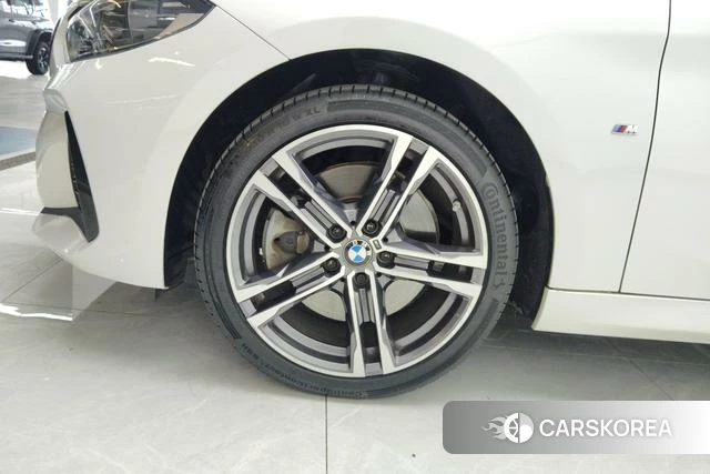 BMW 1 series 2021 Белый из Китая, фото 3